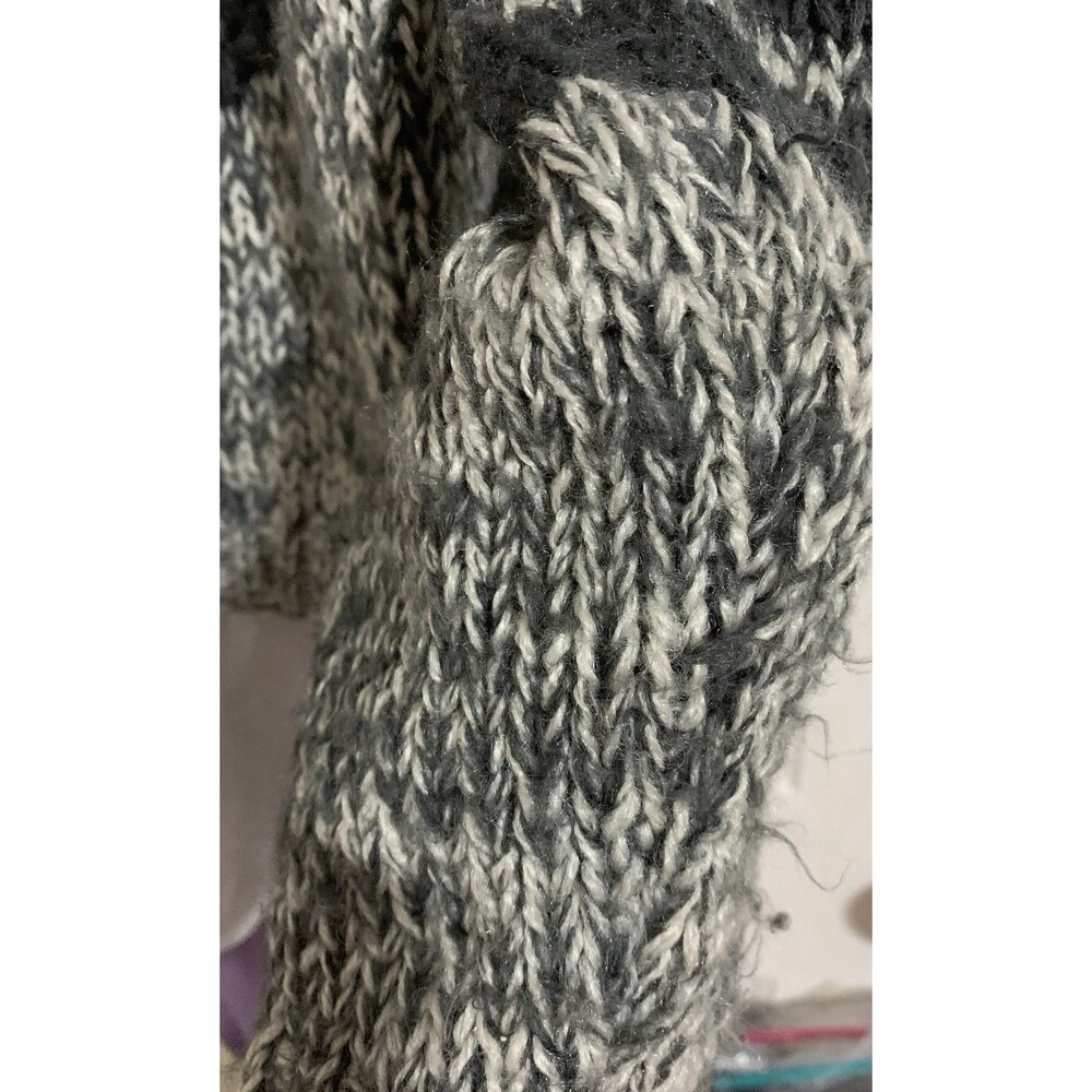 Vintage One Step Up Sweater Womens Size M Hand Knitted Abstract Pullover Gray - Picture 8 of 8